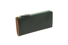 ブライドルレザーを使用した緑色のL字ファスナー長財布