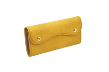 イタリアンレザーを使用した黄色のカブセ型長財布