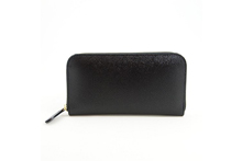 ノブレッサカーフを使用した黒色のラウンドファスナー長財布