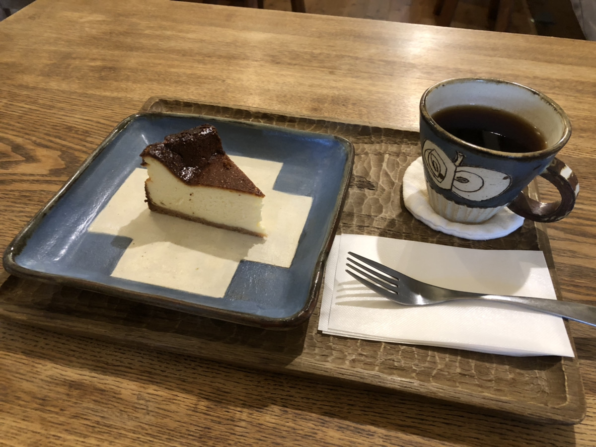 【市原 欧風 隠れ家カフェ】誰にも教えたくないおしゃれすぎる森カフェ　Cafe のっぽ141のチーズケーキの画像