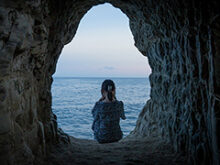 小浦海岸の洞窟サムネイル画像