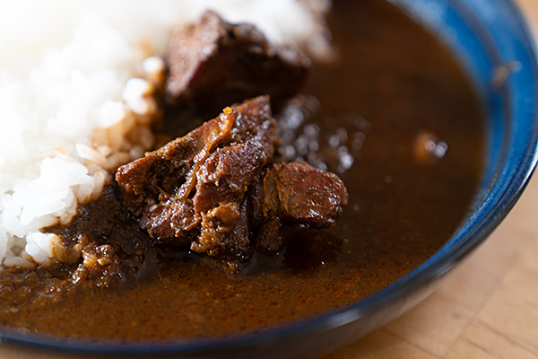 お家で中華大島_シャヒジャルカレー肉アップ